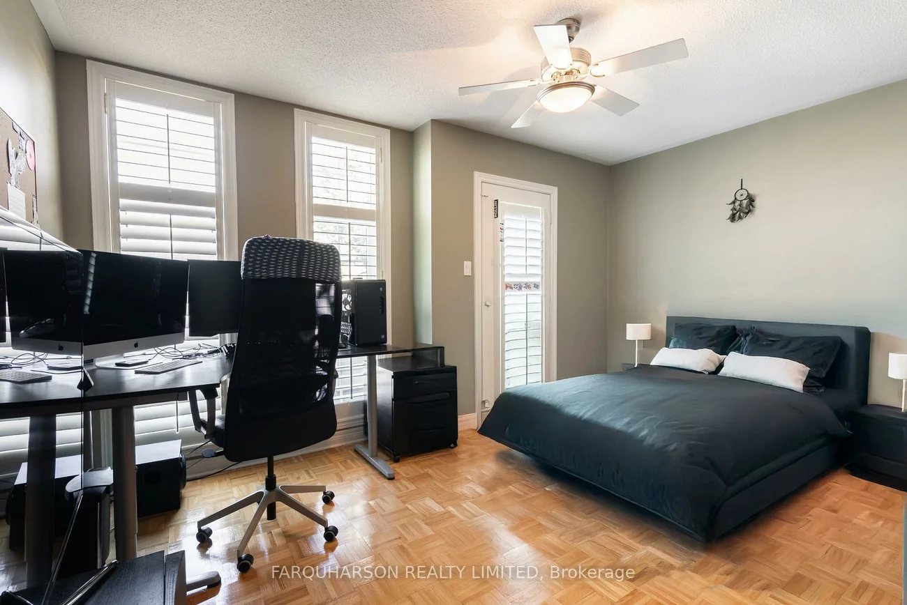 129, Fox Hound, Vellore Village, Vaughan