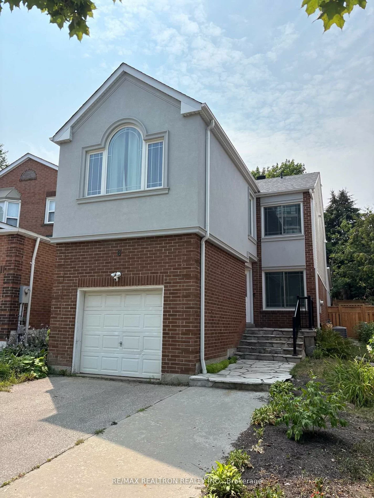 6, Joanna, Crestwood-Springfarm-Yorkhill, Vaughan