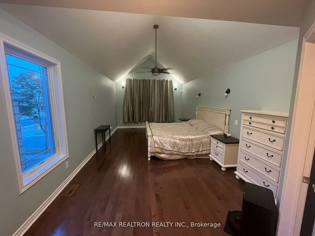 6, Joanna, Crestwood-Springfarm-Yorkhill, Vaughan