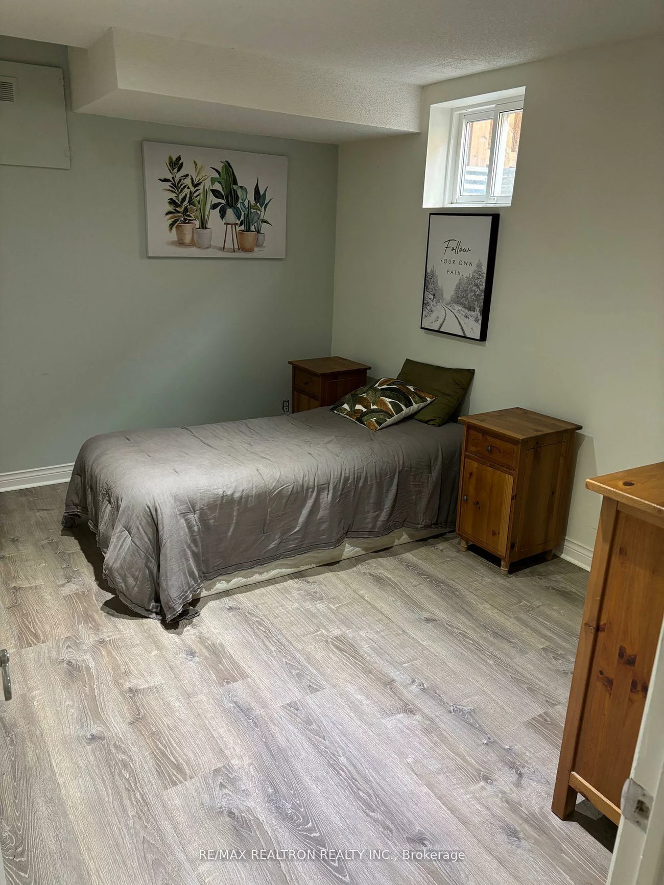 6, Joanna, Crestwood-Springfarm-Yorkhill, Vaughan