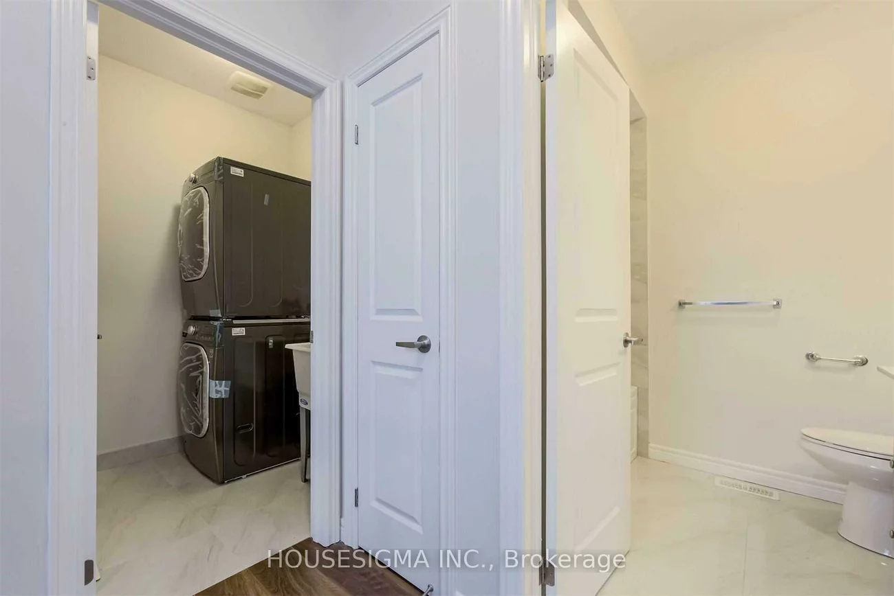 Upper unit 54, Killington, Kleinburg, Vaughan