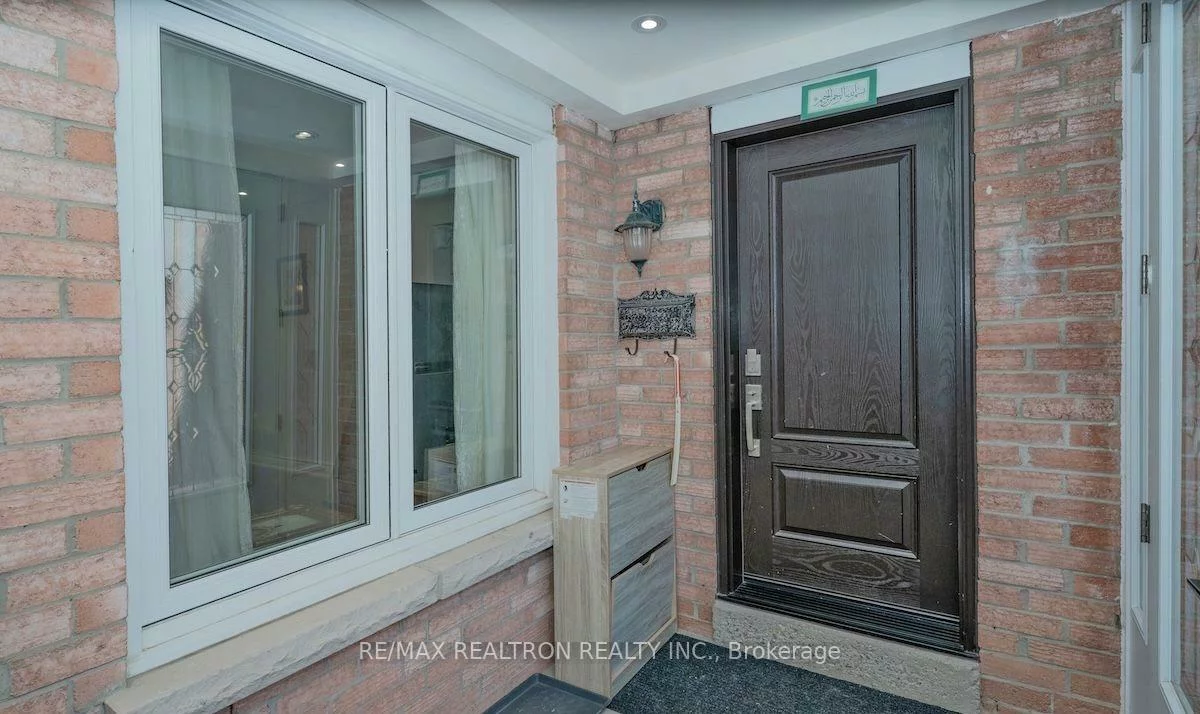 85, Glen, Uplands, Vaughan