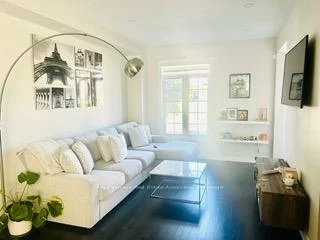 107, East's Corners, Kleinburg, Vaughan