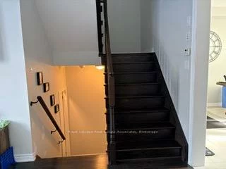 107, East's Corners, Kleinburg, Vaughan