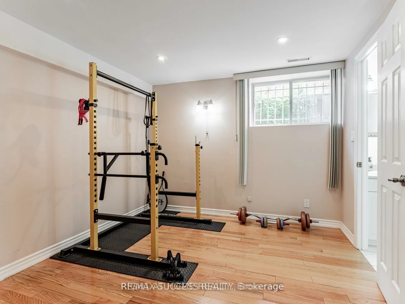 7, Point O'Woods, Glen Shields, Vaughan