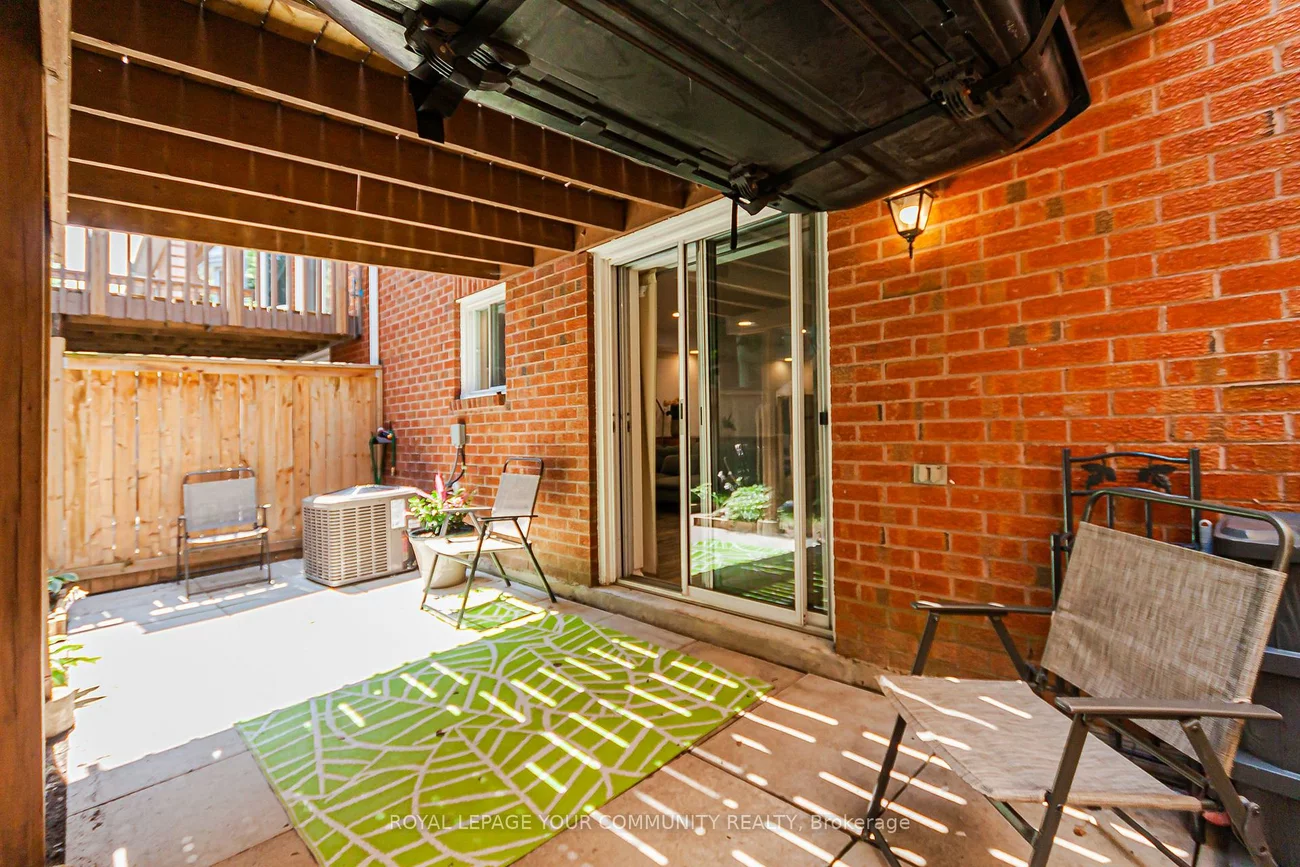 76, Brownstone, Crestwood-Springfarm-Yorkhill, Vaughan