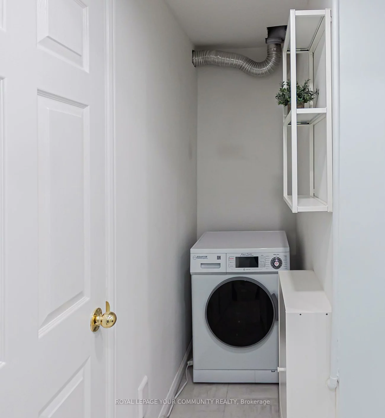 76, Brownstone, Crestwood-Springfarm-Yorkhill, Vaughan