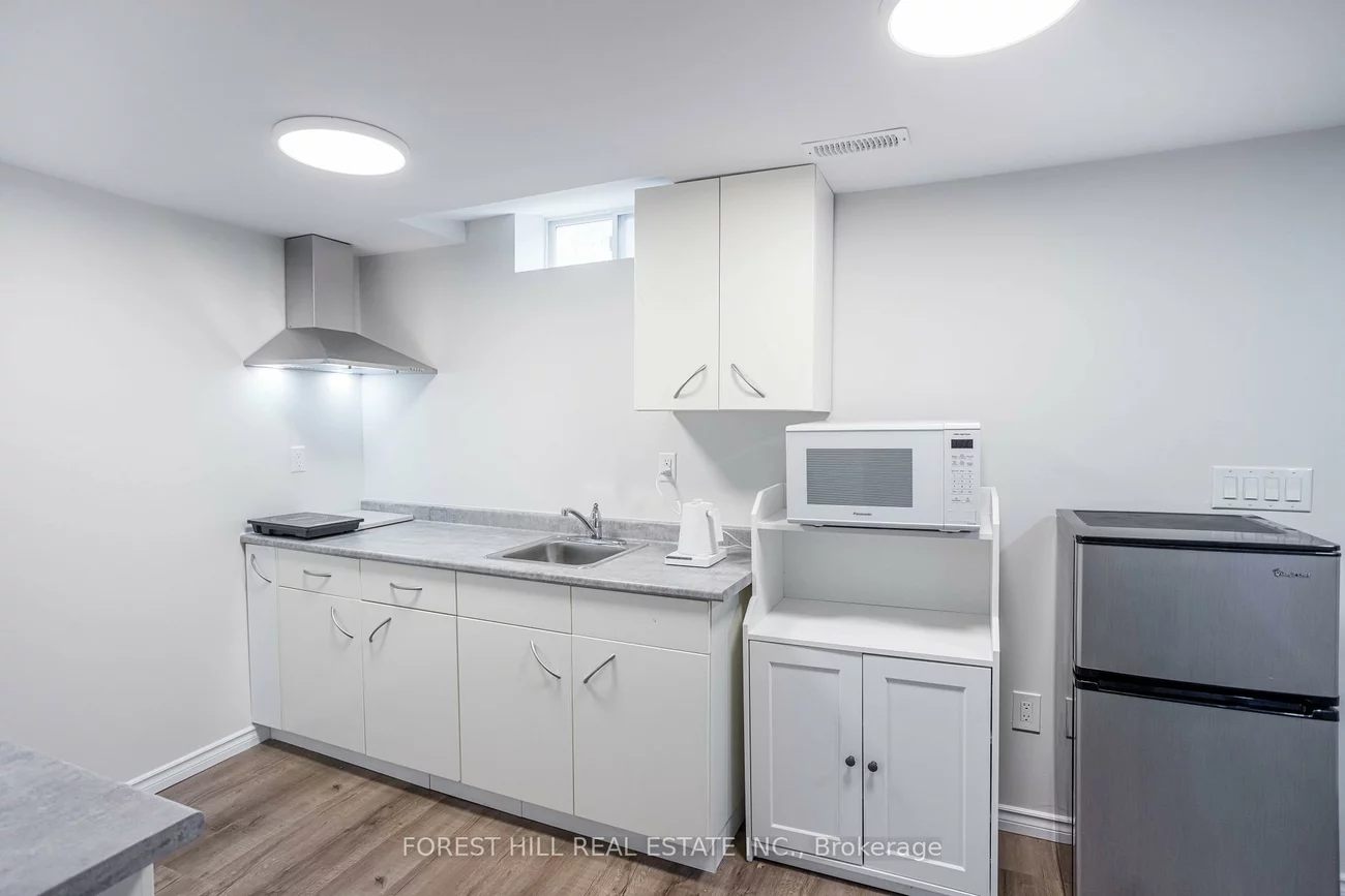 125, Brookmill, Brownridge, Vaughan