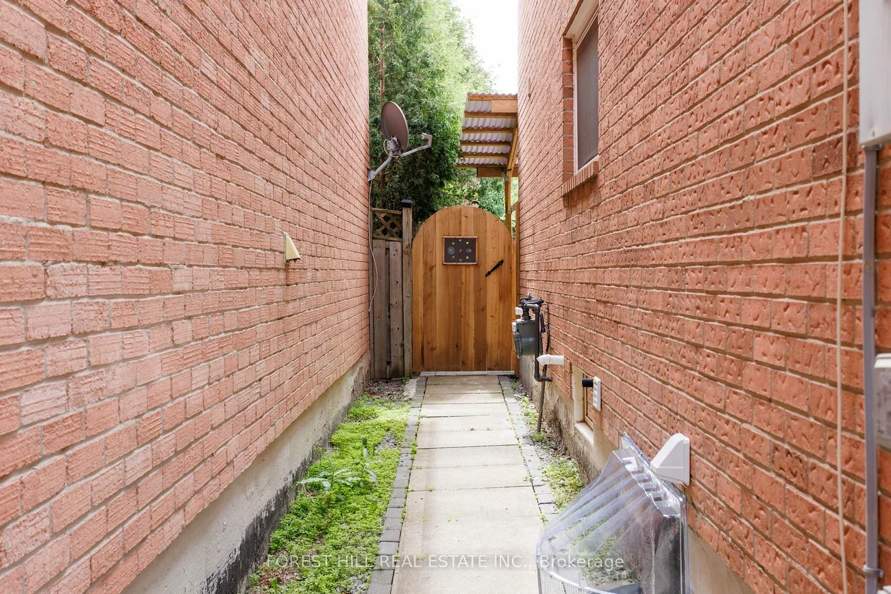 125, Brookmill, Brownridge, Vaughan