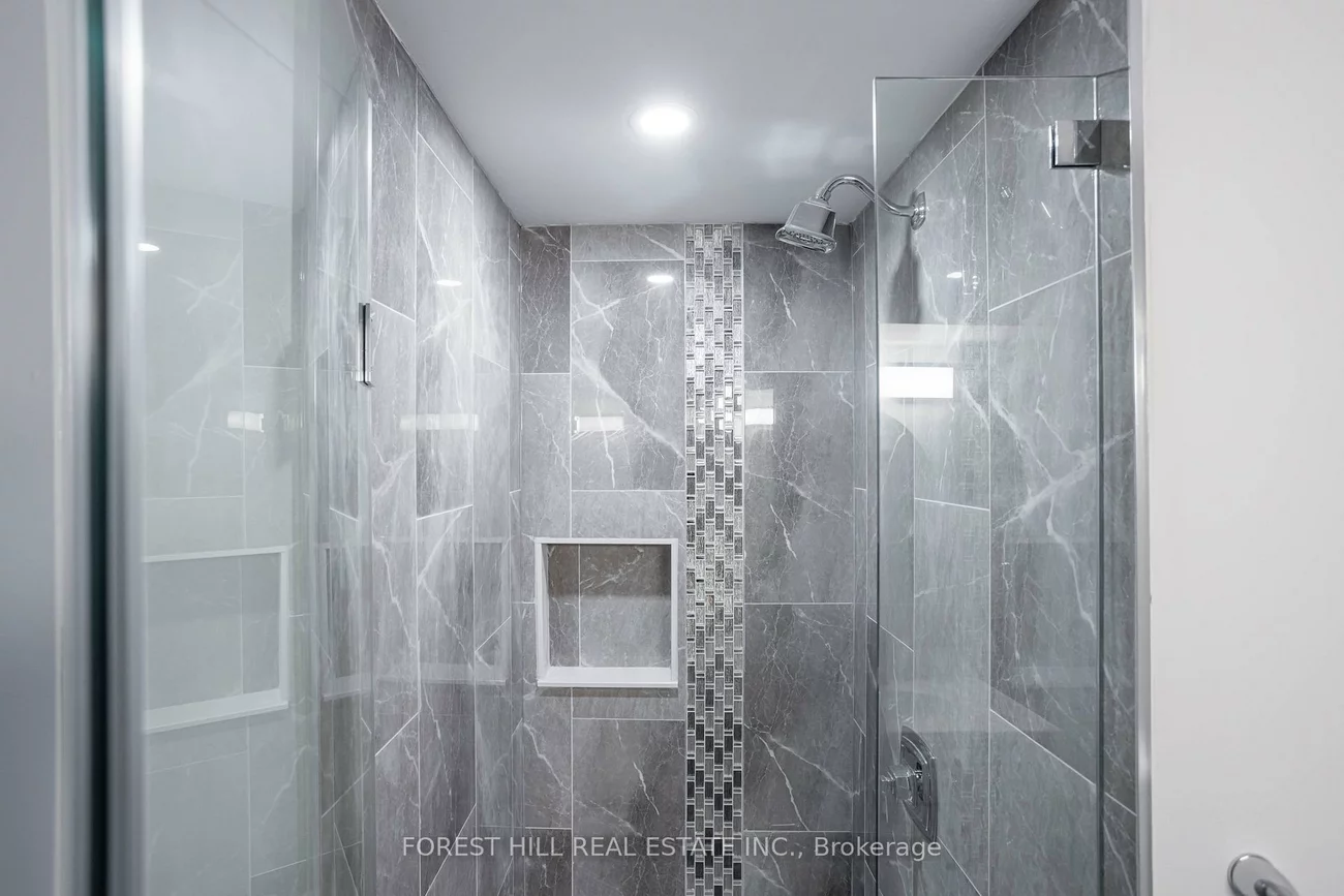 125, Brookmill, Brownridge, Vaughan