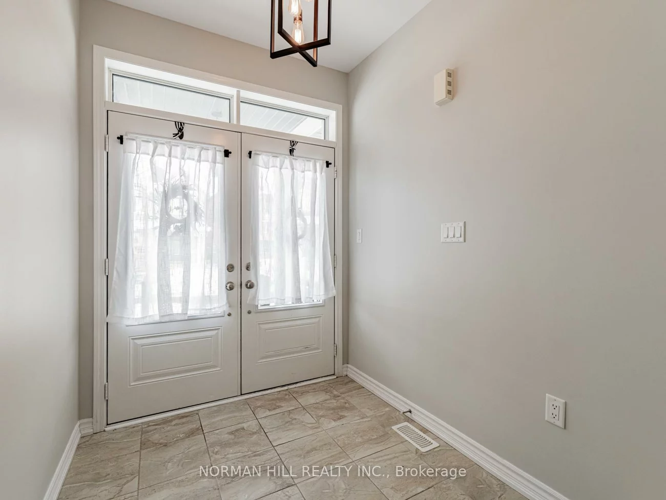 17, St Anne, Kleinburg, Vaughan