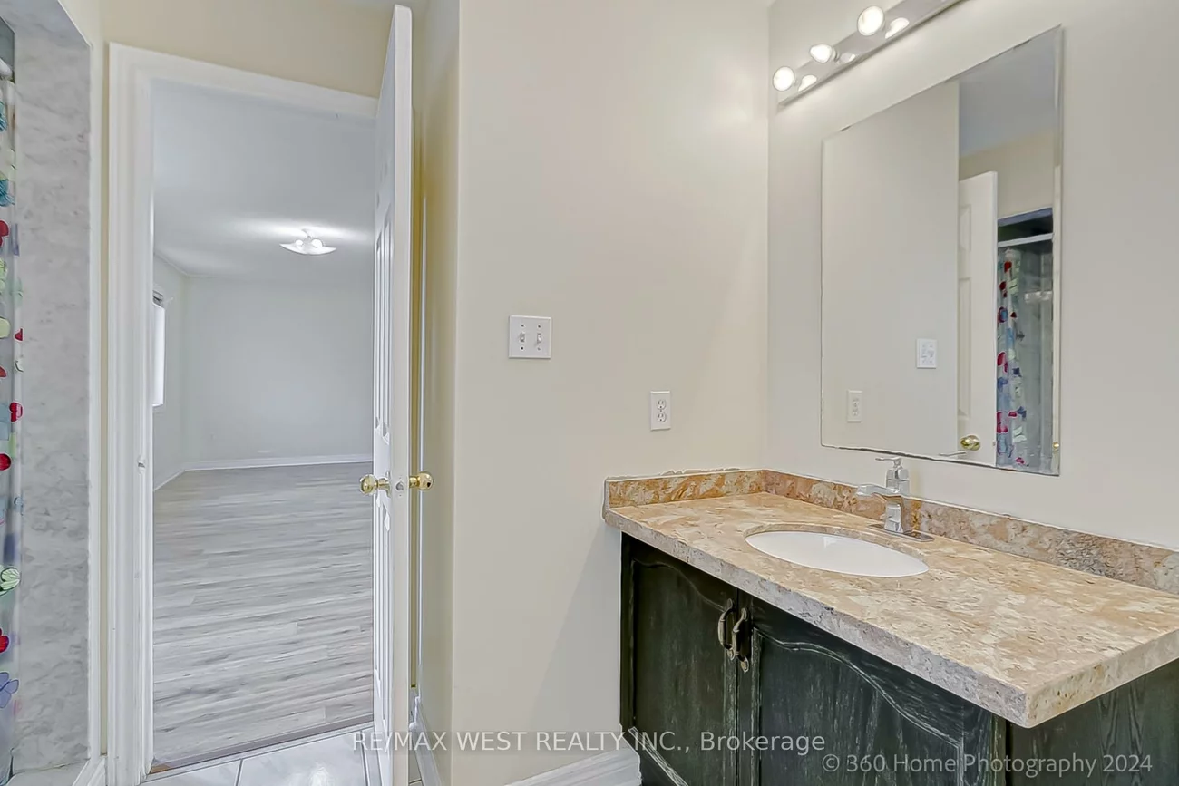 47, Monte Cristi, Maple, Vaughan