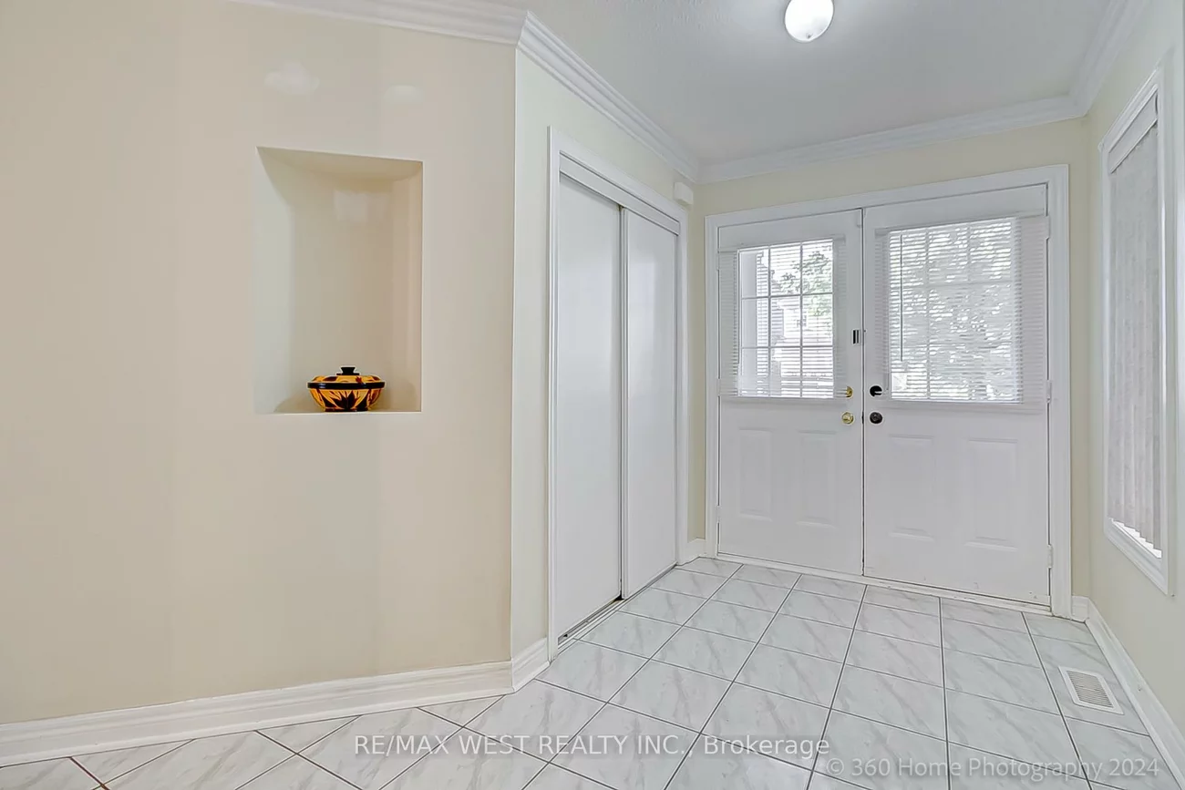 47, Monte Cristi, Maple, Vaughan