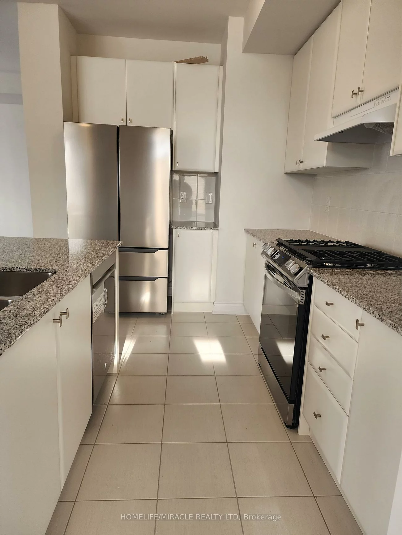 102, Thule, Vellore Village, Vaughan