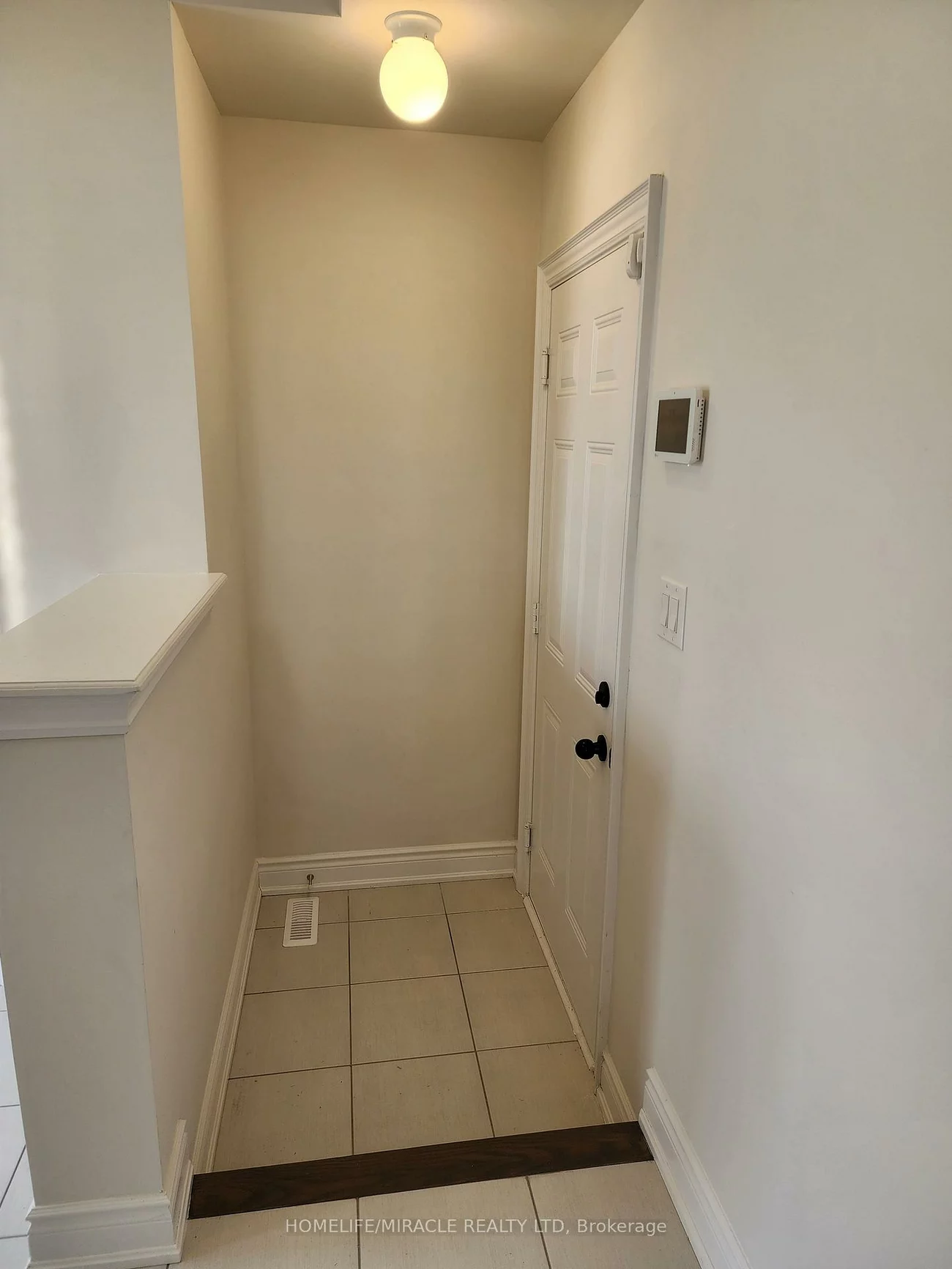 102, Thule, Vellore Village, Vaughan