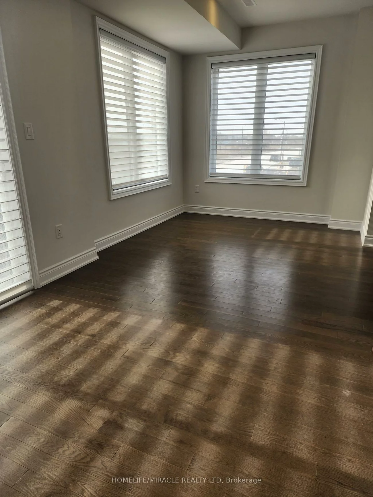 102, Thule, Vellore Village, Vaughan