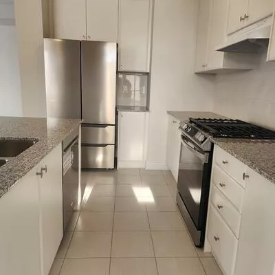 102, Thule, Vellore Village, Vaughan