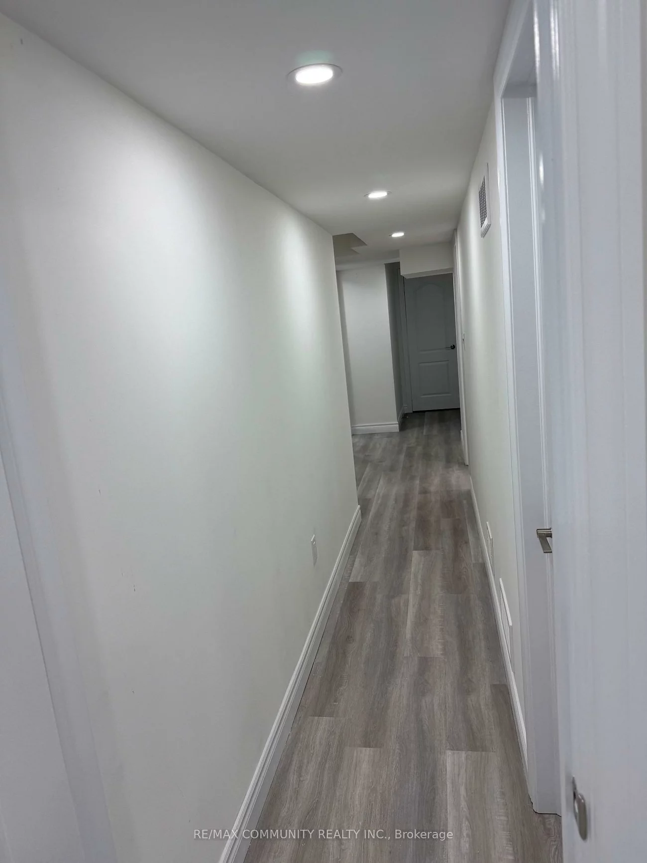 387, Tennant, Vellore Village, Vaughan