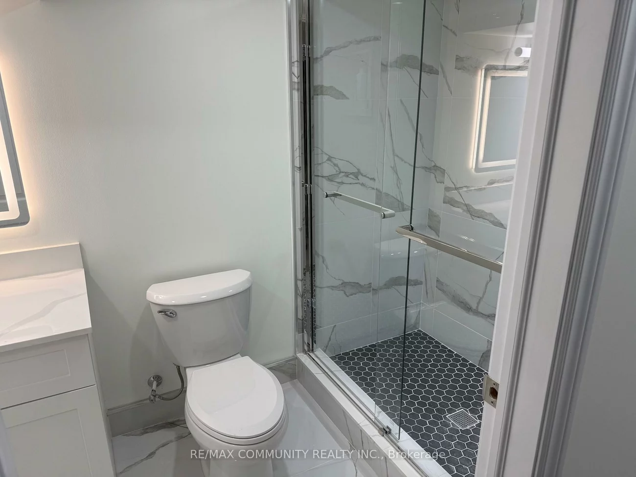 387, Tennant, Vellore Village, Vaughan