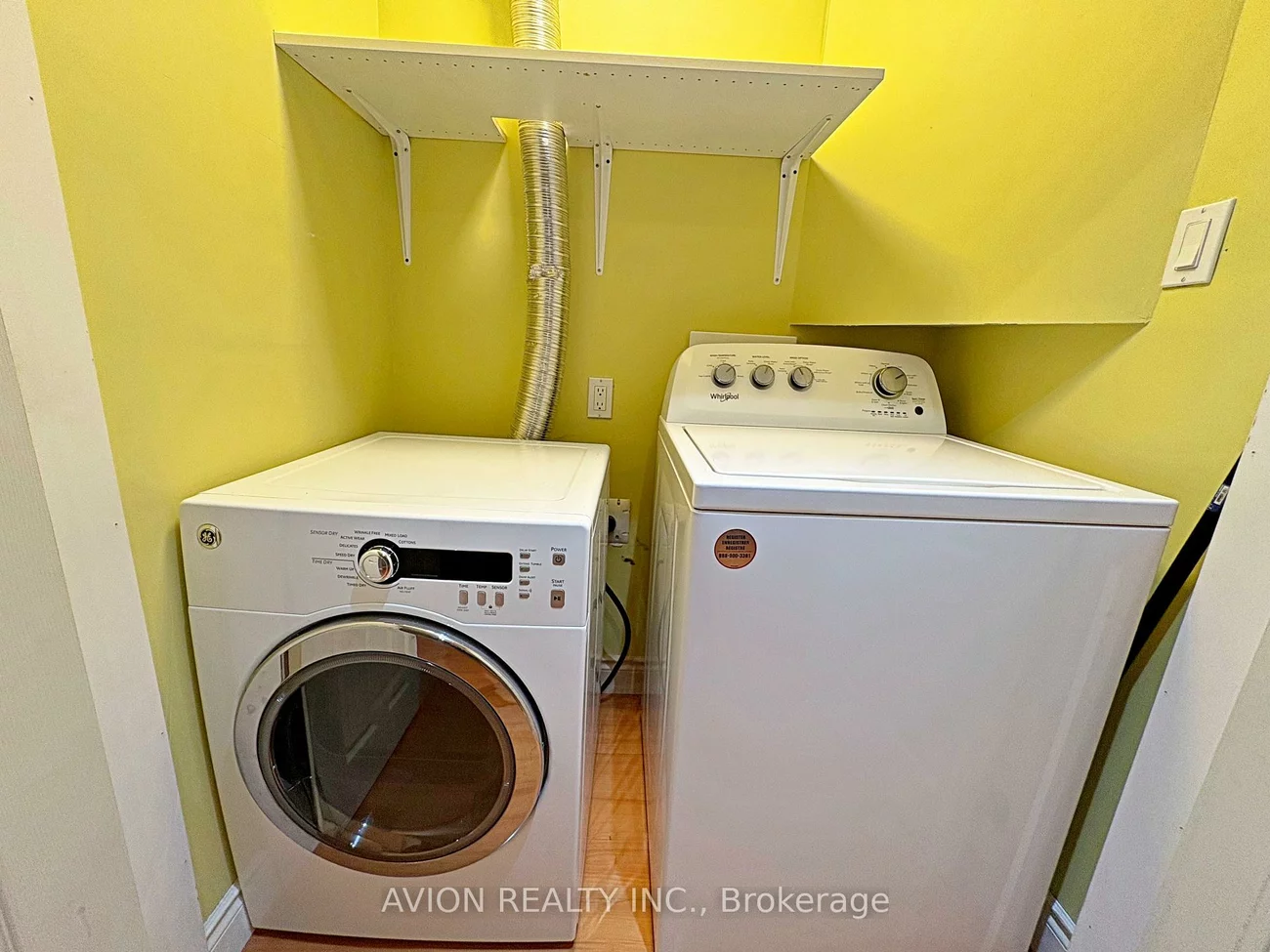 91, Ridgeway, Maple, Vaughan