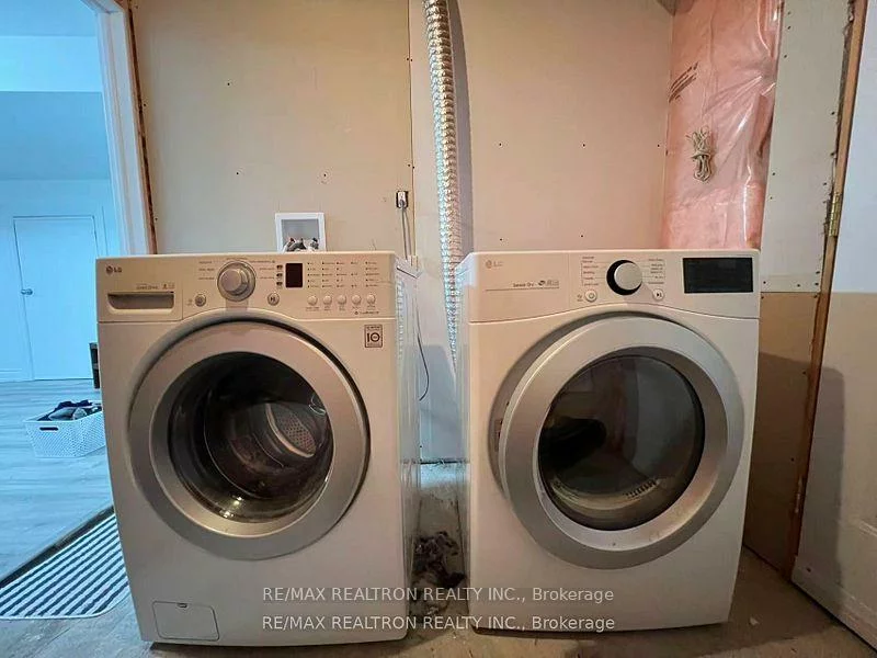 8, Queen Isabella, Vellore Village, Vaughan