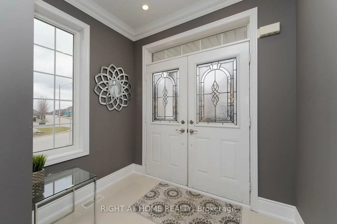 19, Ascalon, Patterson, Vaughan