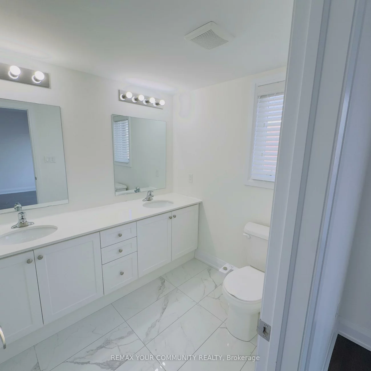 137, Moneypenny, Beverley Glen, Vaughan