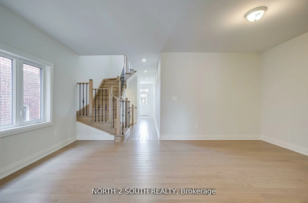 34, Virro, West Woodbridge, Vaughan