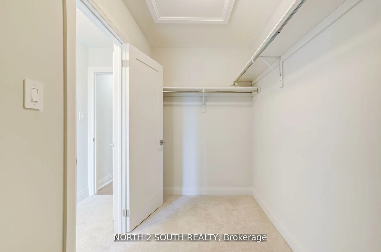 34, Virro, West Woodbridge, Vaughan