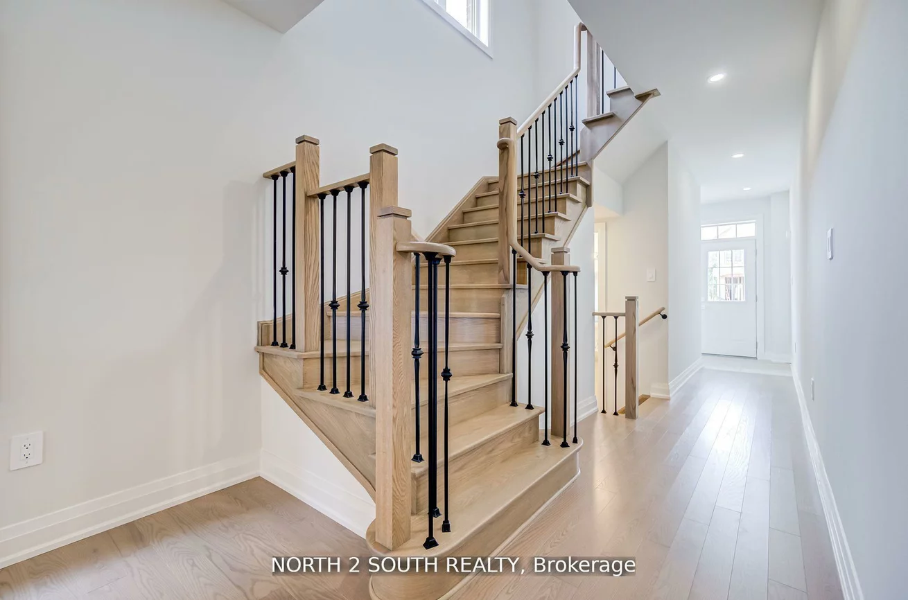 34, Virro, West Woodbridge, Vaughan