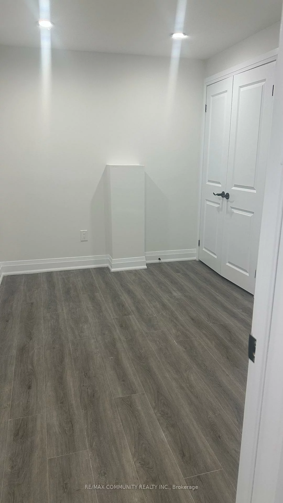 67, Conley, Lakeview Estates, Vaughan