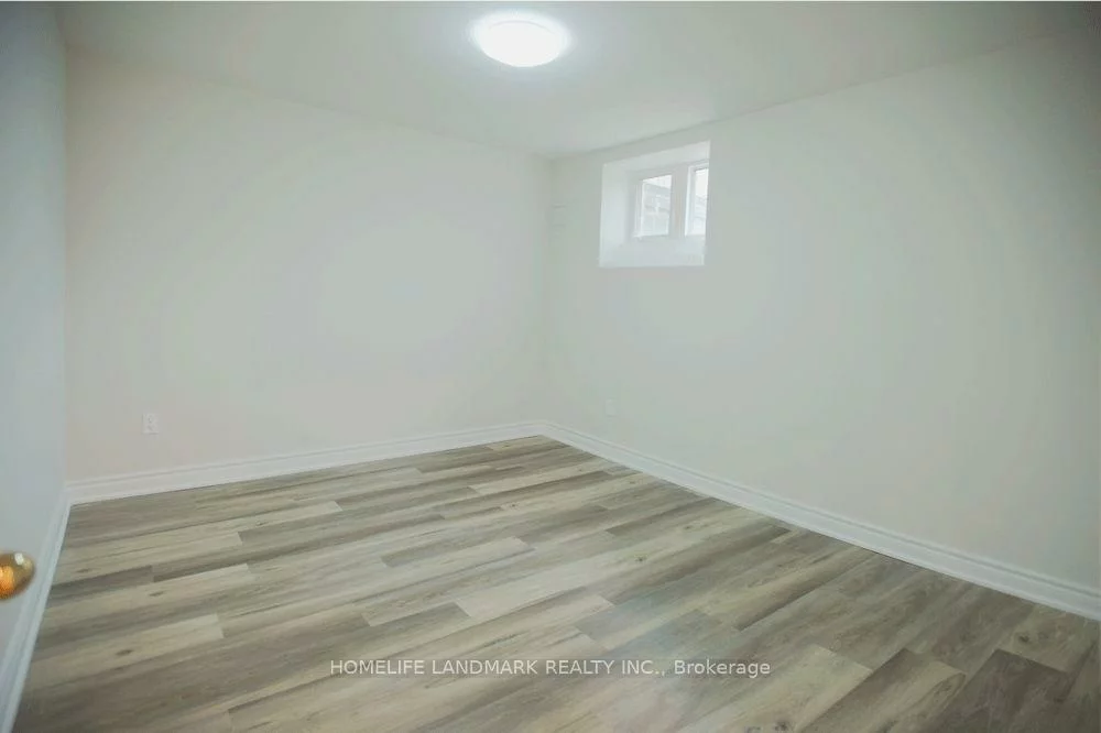 5, Southvale (Basement), Patterson, Vaughan