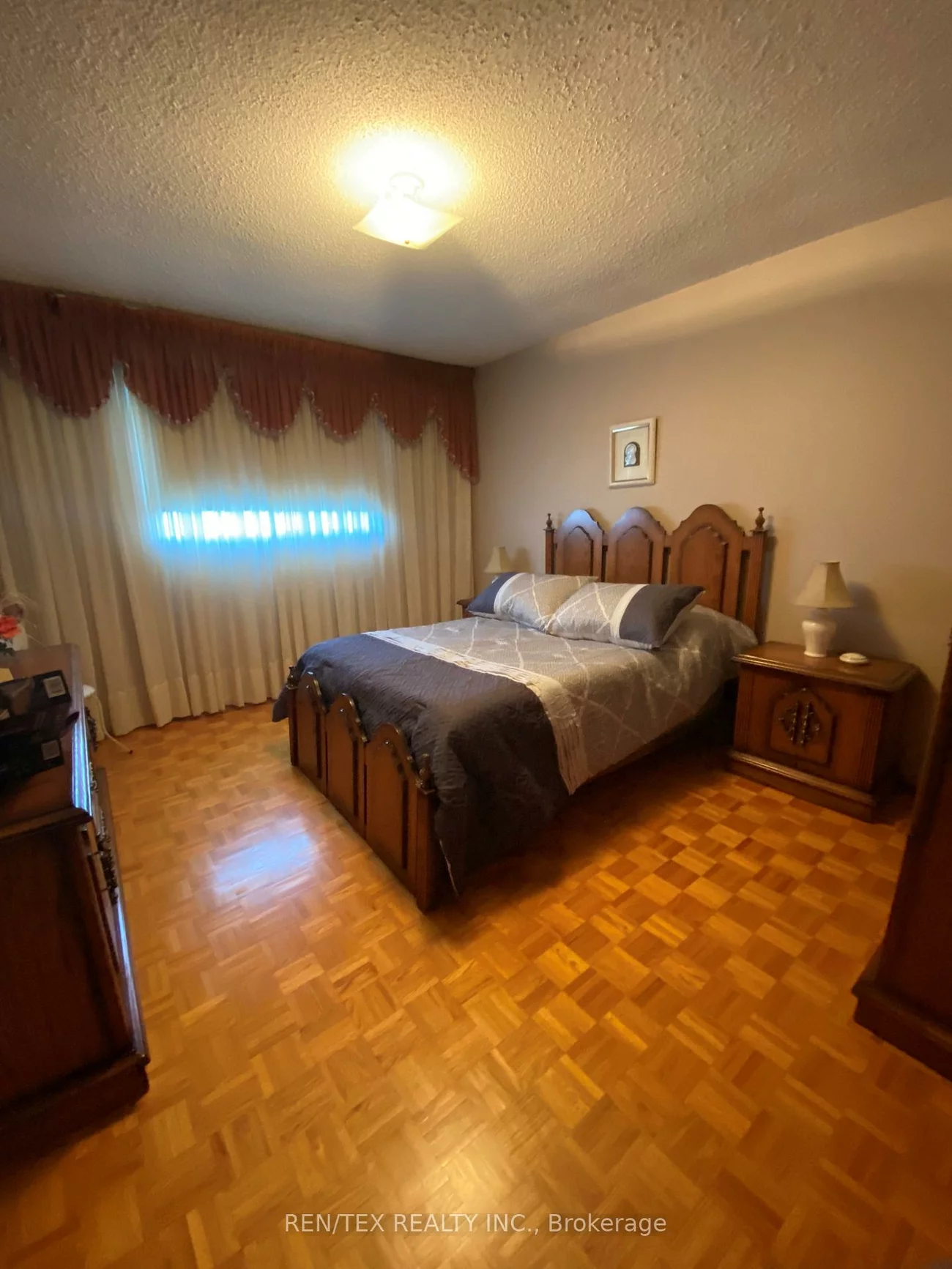 55, Ashburn, East Woodbridge, Vaughan