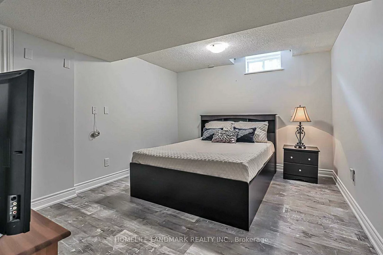 72, Avro, Maple, Vaughan