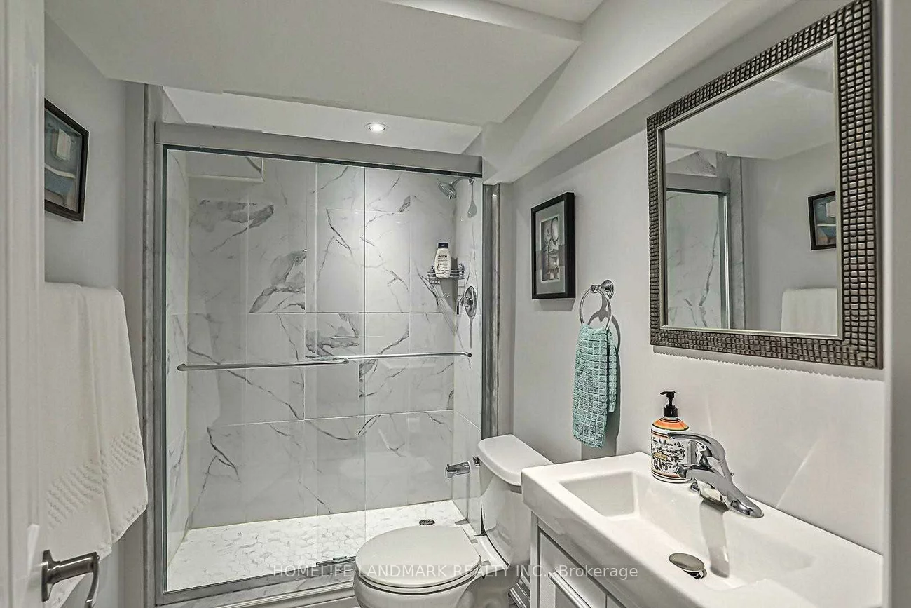 72, Avro, Maple, Vaughan