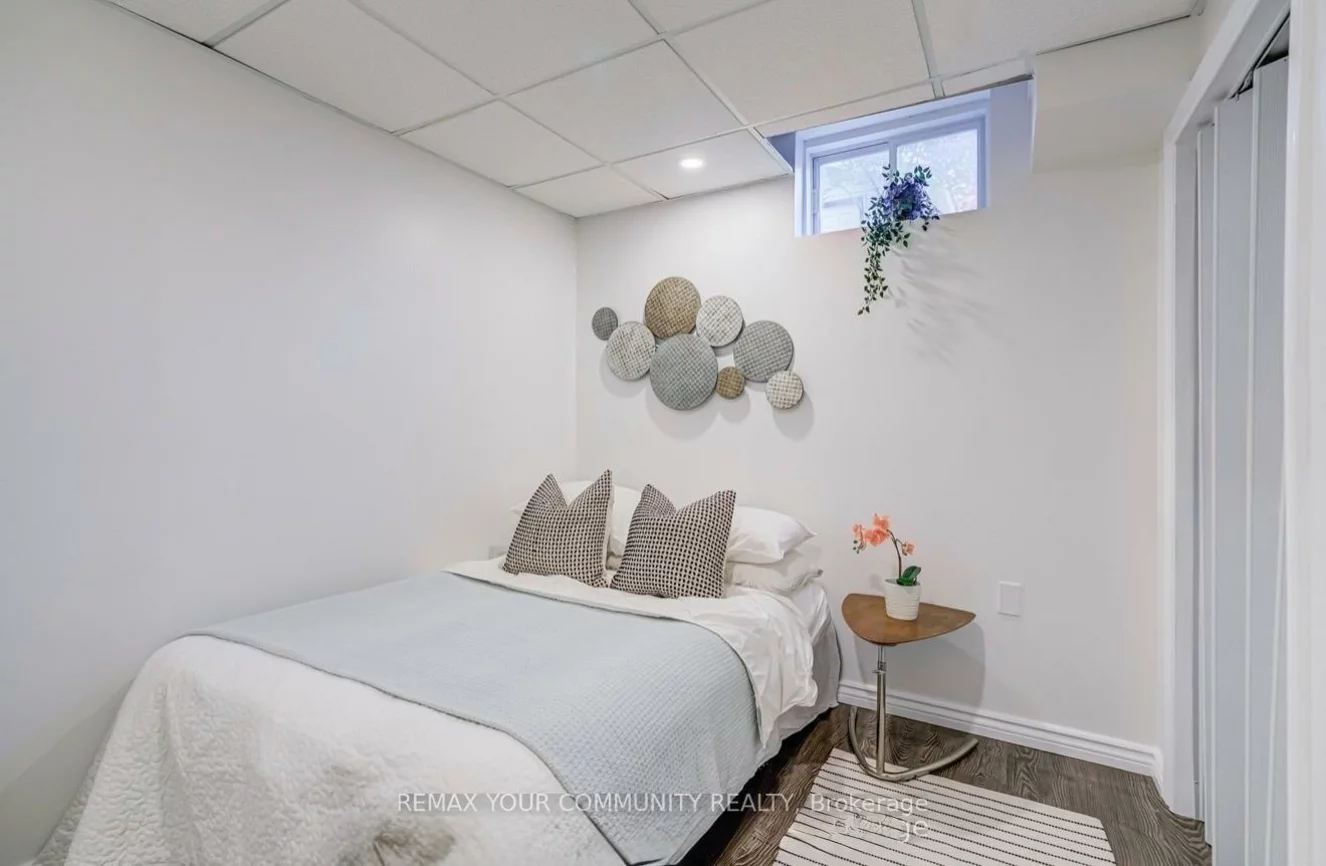 8, Ozner, Vellore Village, Vaughan