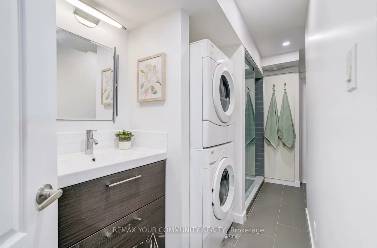 8, Ozner, Vellore Village, Vaughan