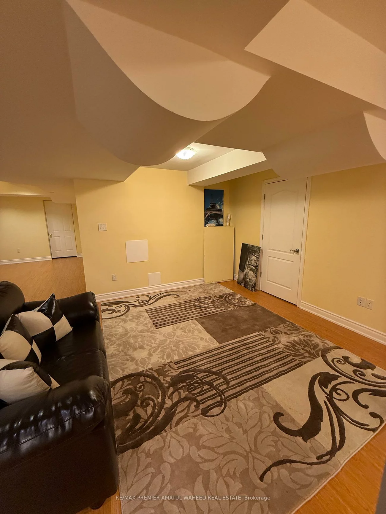 23, Trudeau, Vellore Village, Vaughan