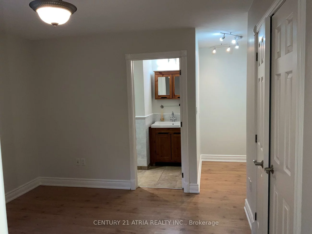 887, Nashville, Kleinburg, Vaughan