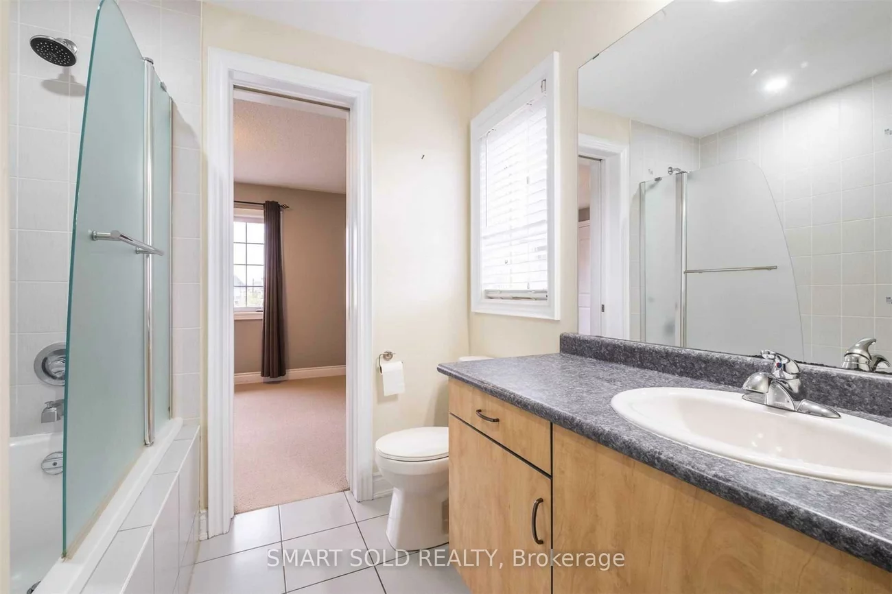 49, Garyscholl, Vellore Village, Vaughan