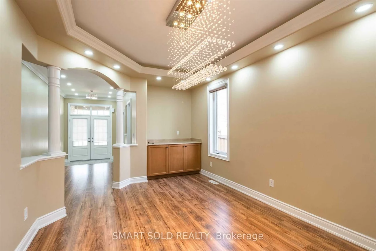 49, Garyscholl, Vellore Village, Vaughan