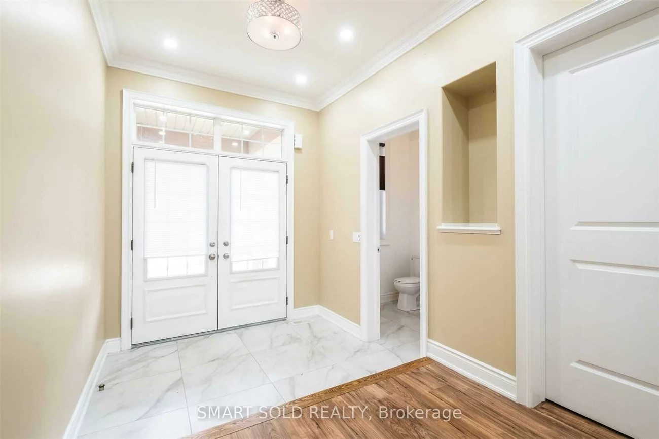 49, Garyscholl, Vellore Village, Vaughan