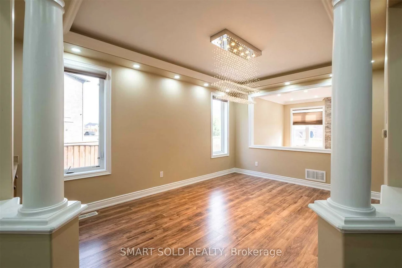 49, Garyscholl, Vellore Village, Vaughan