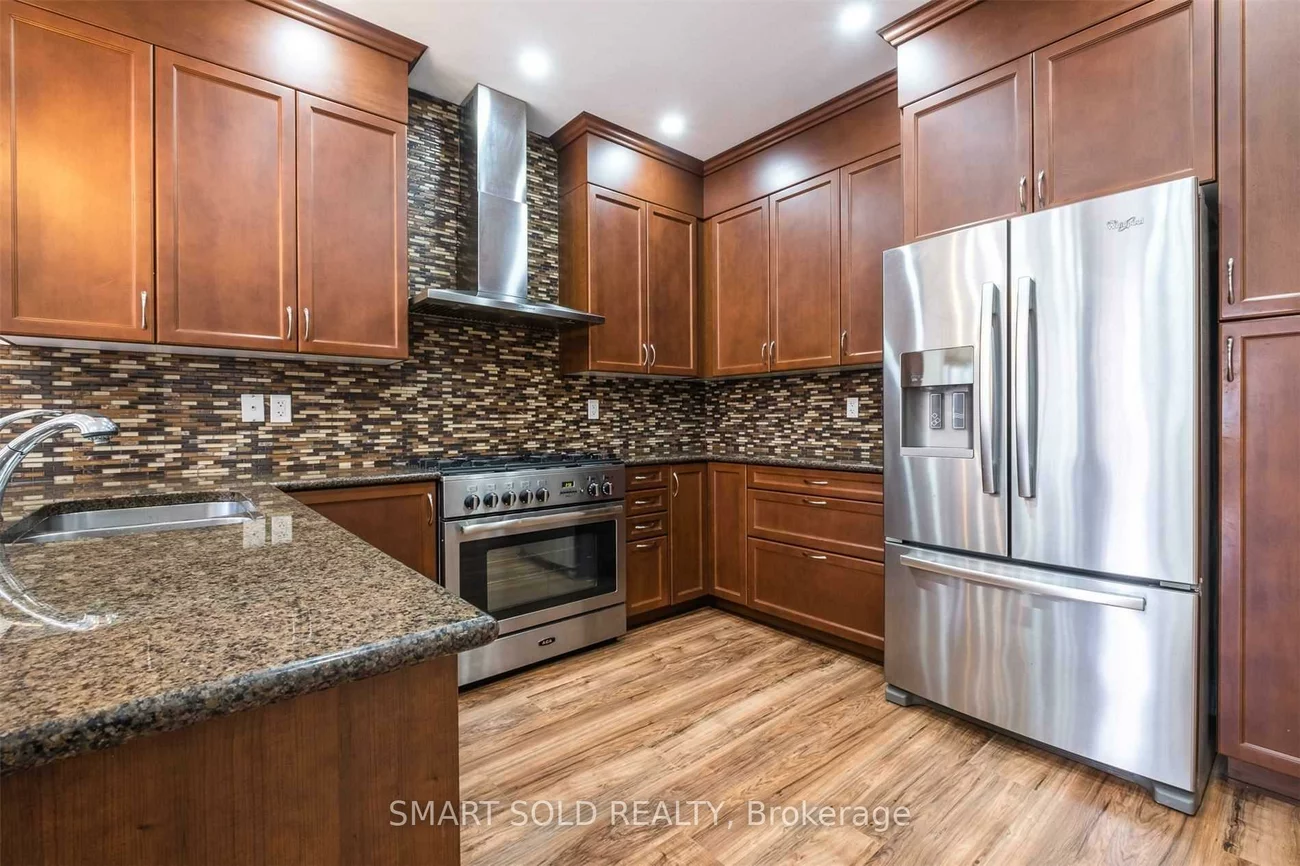 49, Garyscholl, Vellore Village, Vaughan