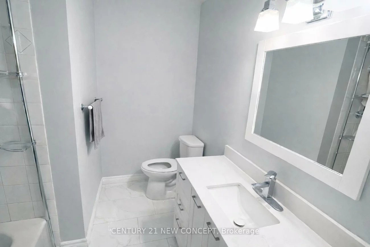 53, Brownstone, Crestwood-Springfarm-Yorkhill, Vaughan