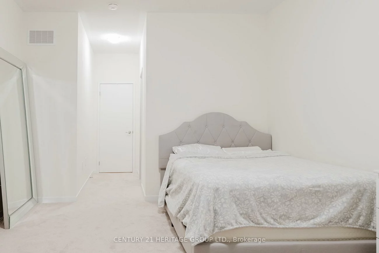 56, Rumi, Patterson, Vaughan