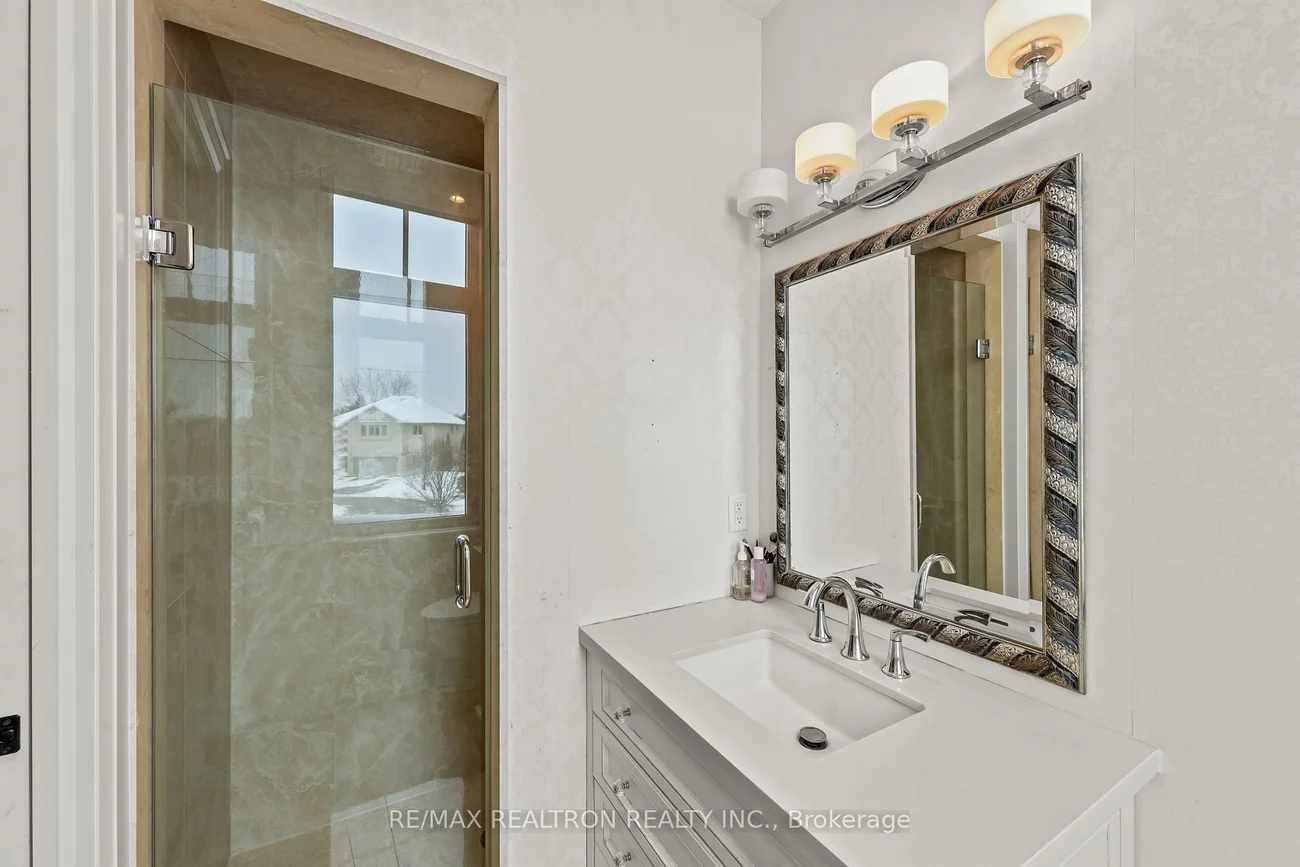 50, Evita, Uplands, Vaughan