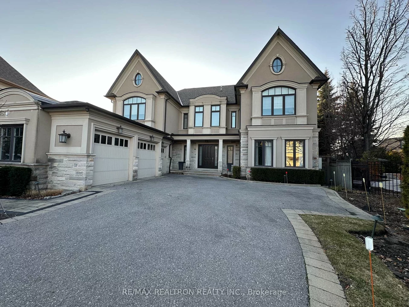 50, Evita, Uplands, Vaughan