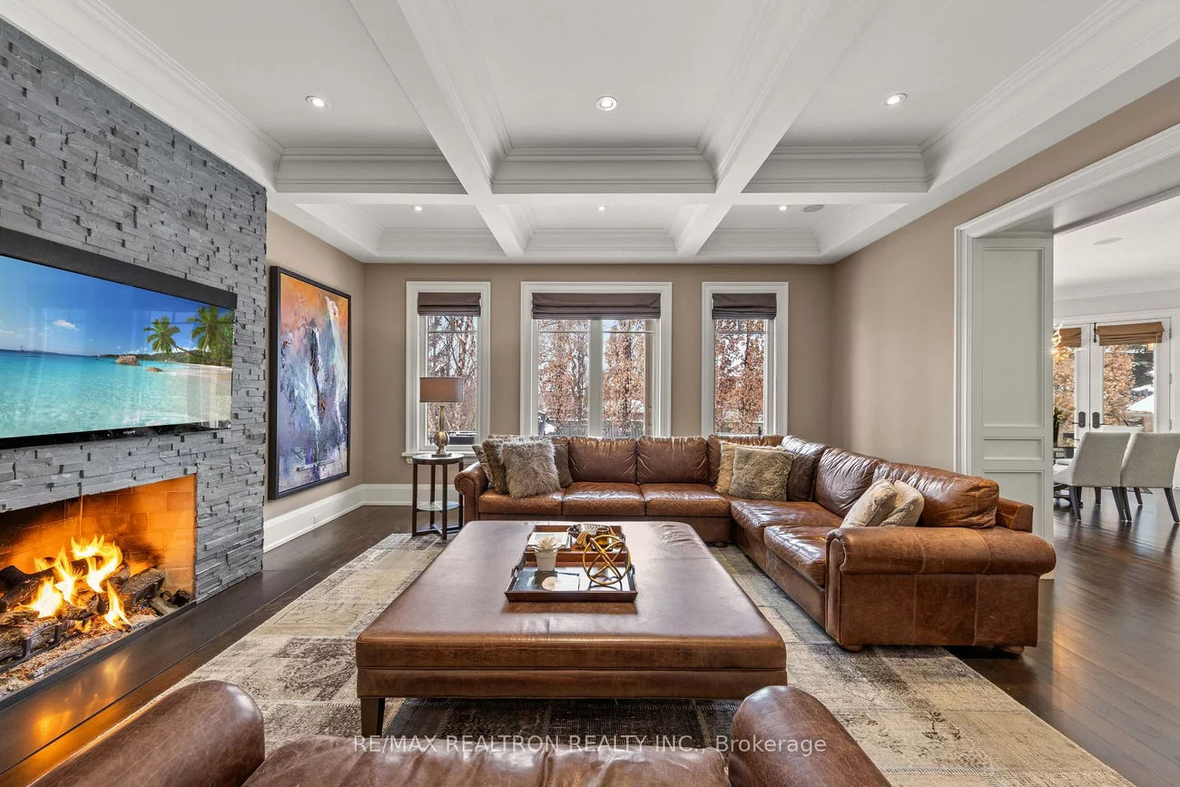 50, Evita, Uplands, Vaughan