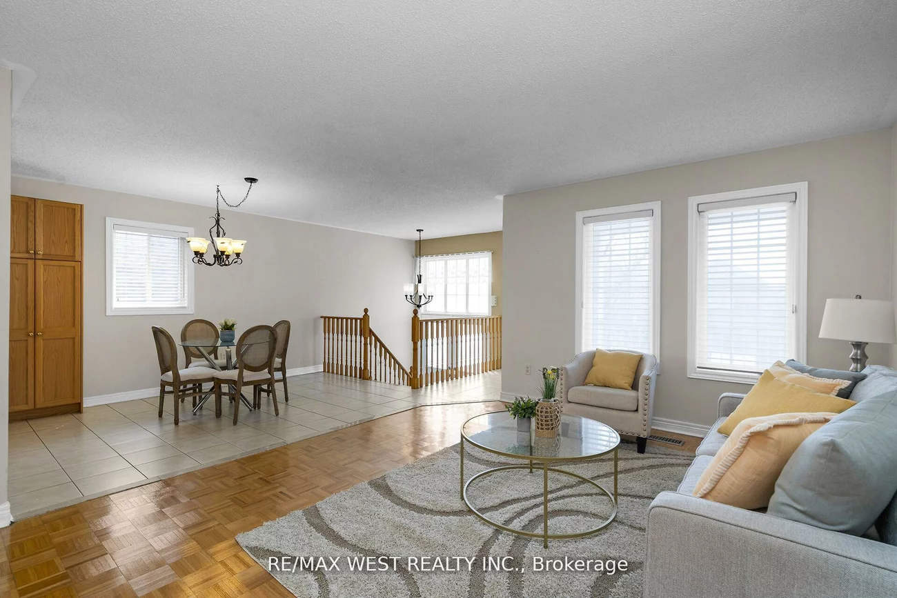 362, Avro, Maple, Vaughan